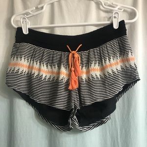 NWOT Rip Curl Light Weight Shorts